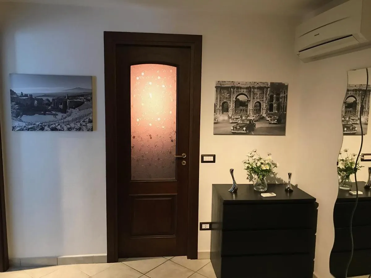 John Sea Suites Giardini-Naxos Appartement