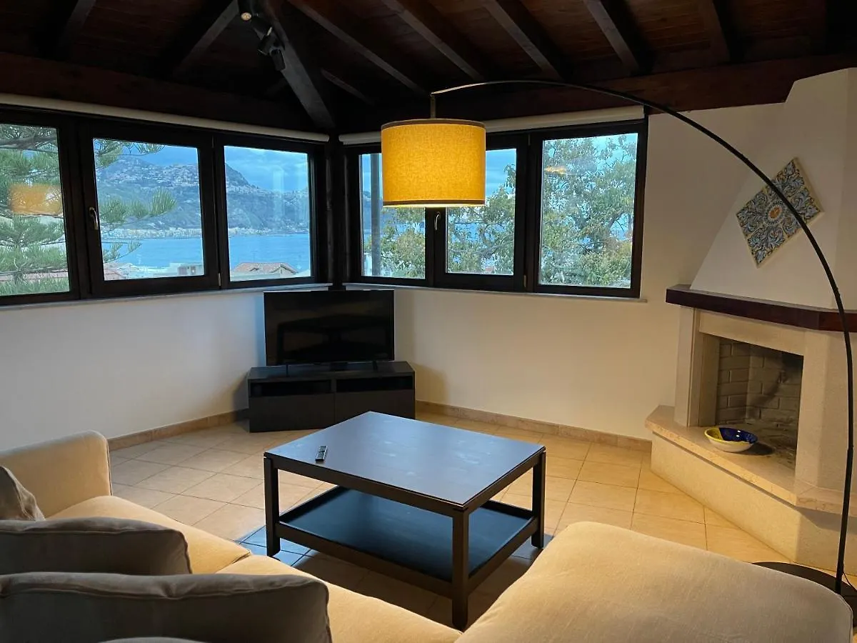 John Sea Suites Giardini Naxos 0*,