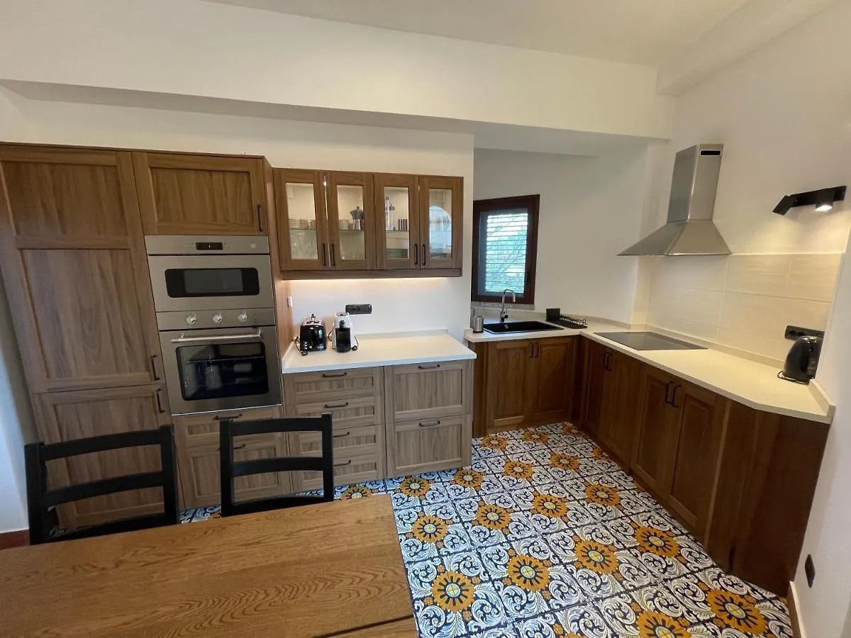 John Sea Suites Giardini Naxos Lägenhet
