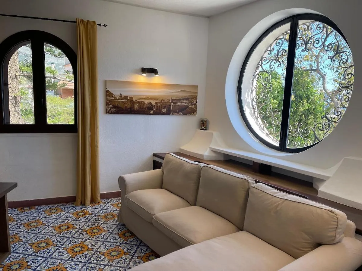 John Sea Suites Giardini Naxos