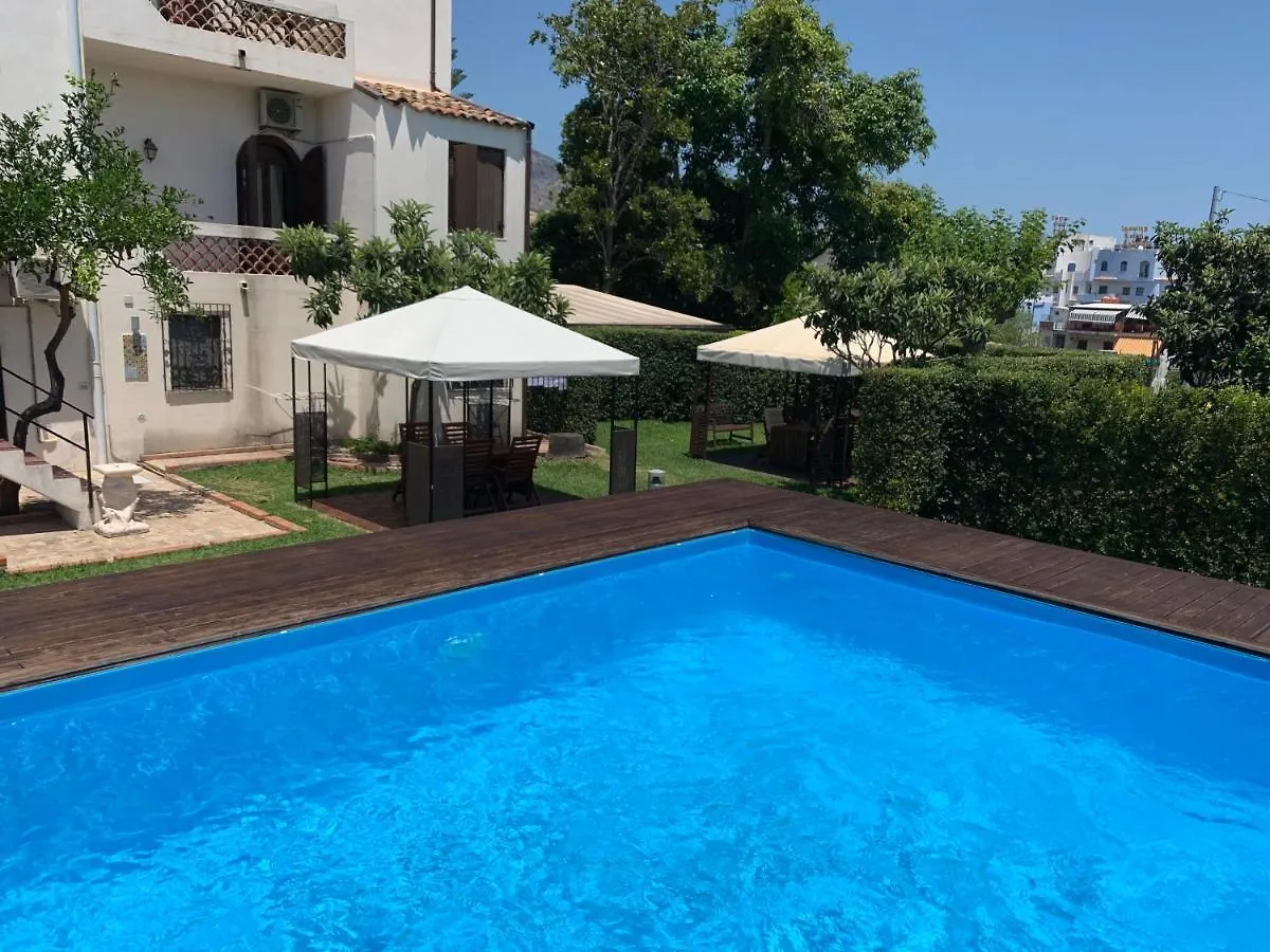 Apartment John Sea Suites Giardini Naxos Italy